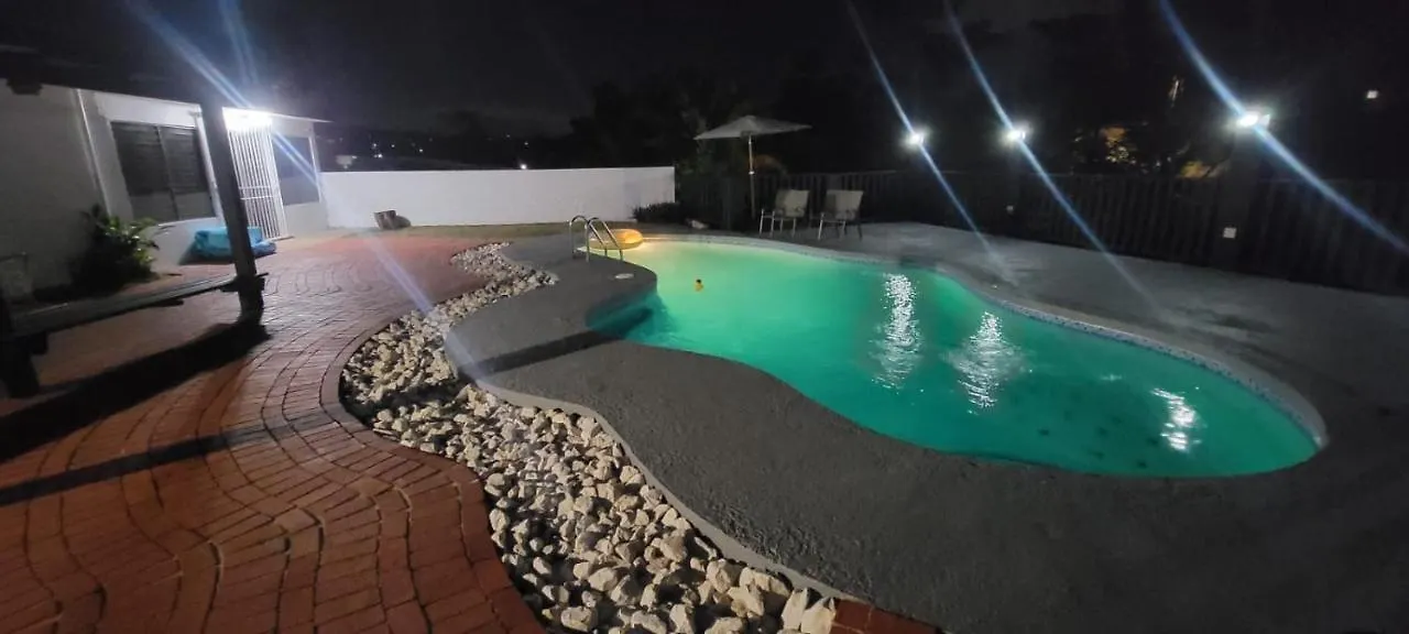 Beautiful Private Villa With Summer-Ready Pool, An Oasis In The City San Juan
